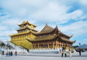 Emeishan Mountain